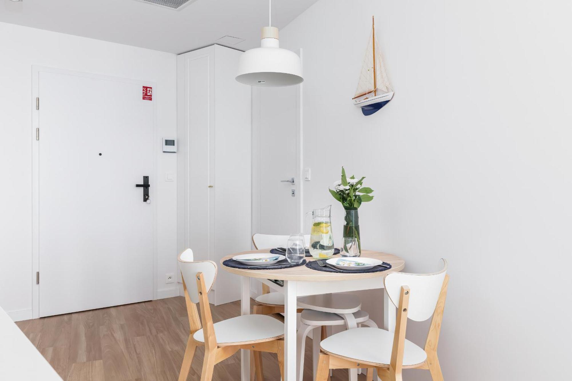Apartment Bulwar Zachodzacego Slonca Z Widokiem Na Morze By Renters *